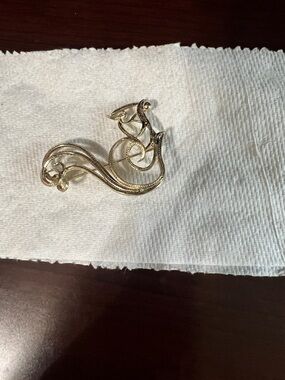 Vintage Gold-Tone Swirl Brooch